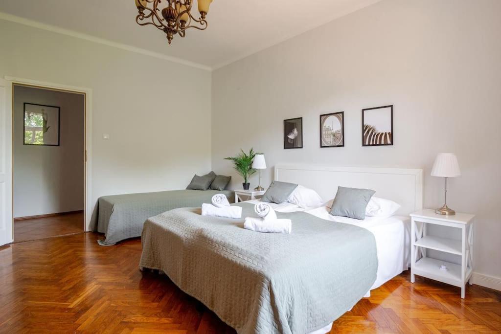 Florianska Gate Luxury Apartments 克拉科夫 外观 照片